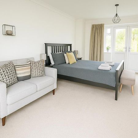 Number 6 - Lytton Tree Lodge, Reydon, Southwold Eksteriør billede